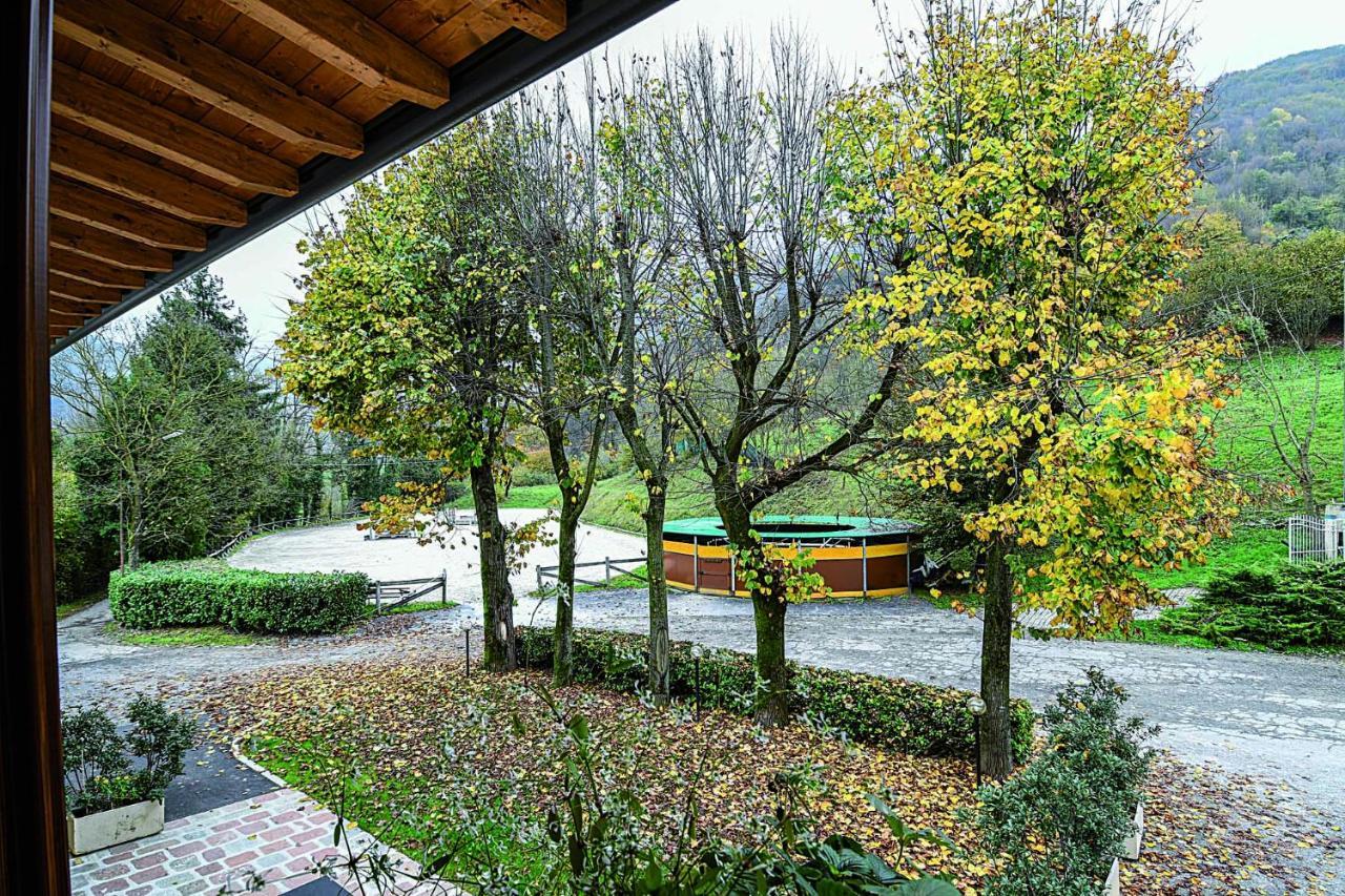 Agriturismo Ippolita Lucchetti Cene Exteriör bild
